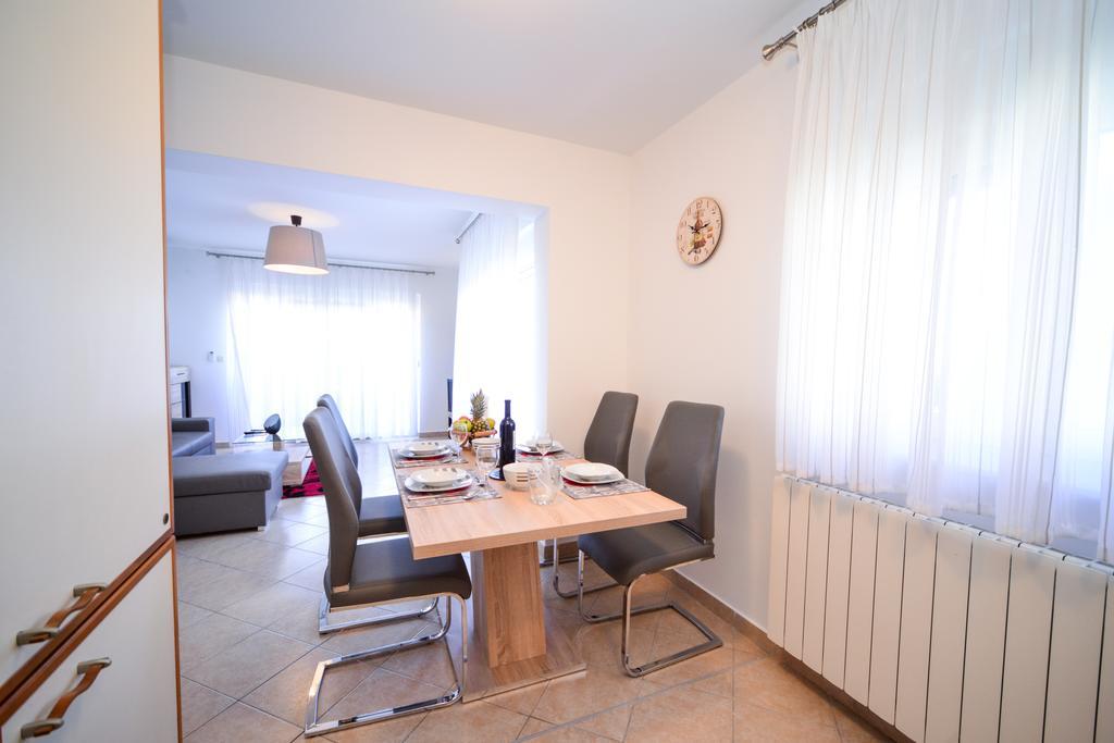 Apartment Goodbed ซาดาร์ ห้อง รูปภาพ